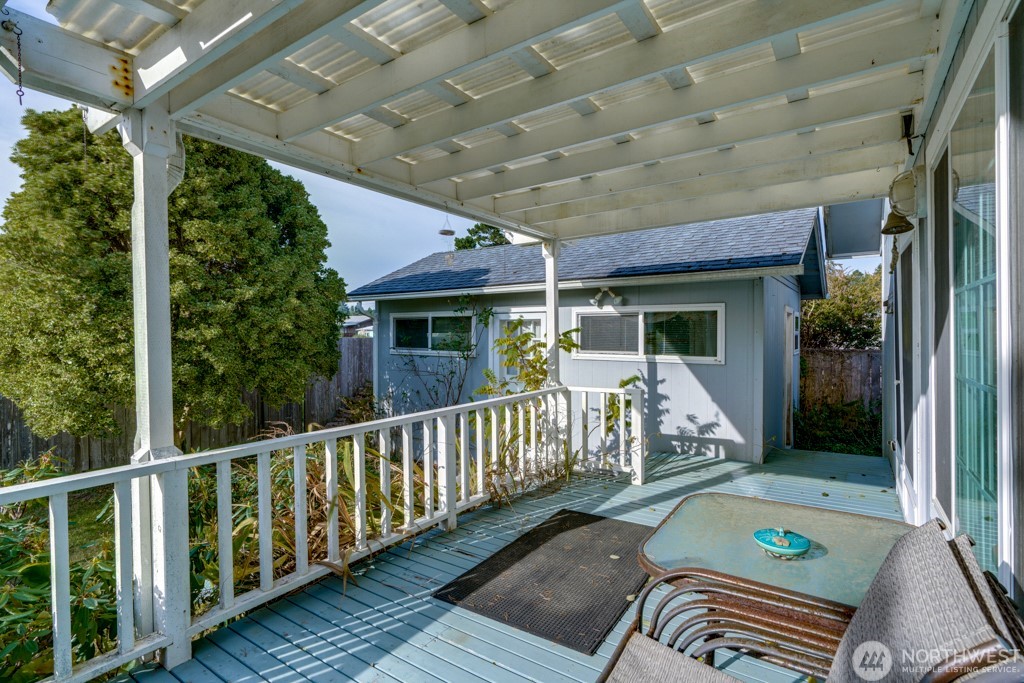 Long Beach, Washington, 98631, United States, 3 Bedrooms Bedrooms, ,2 BathroomsBathrooms,Residential,For Sale,1895315