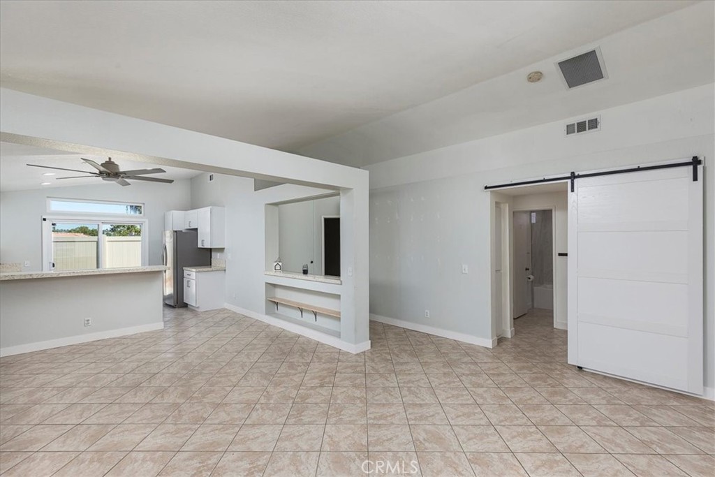Temecula, California, 92592, United States, 3 Bedrooms Bedrooms, ,2 BathroomsBathrooms,Residential,For Sale,1926077