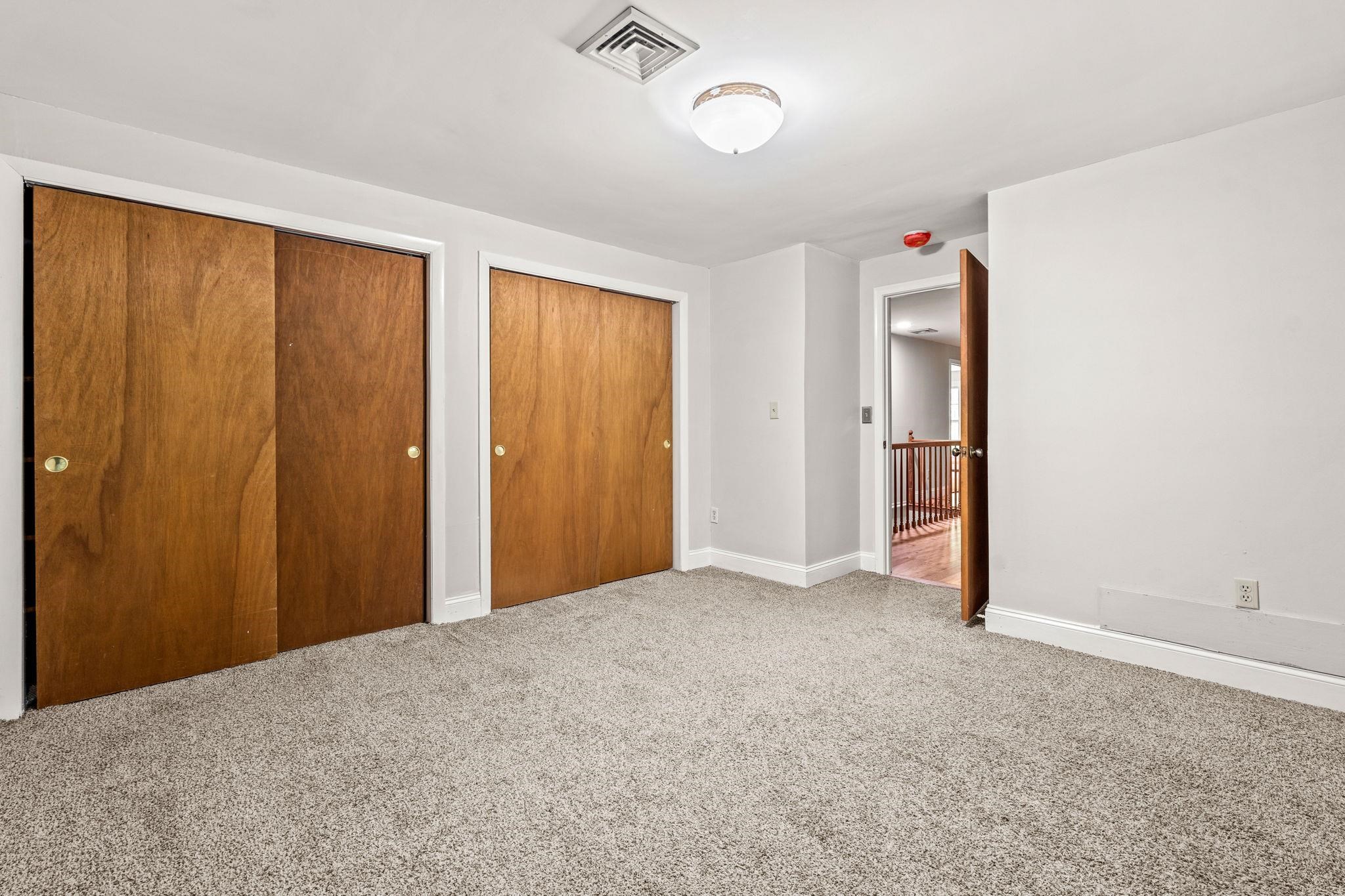 Bedford, New Hampshire, 03110, United States, 5 Bedrooms Bedrooms, ,5 BathroomsBathrooms,Residential,For Sale,1838857