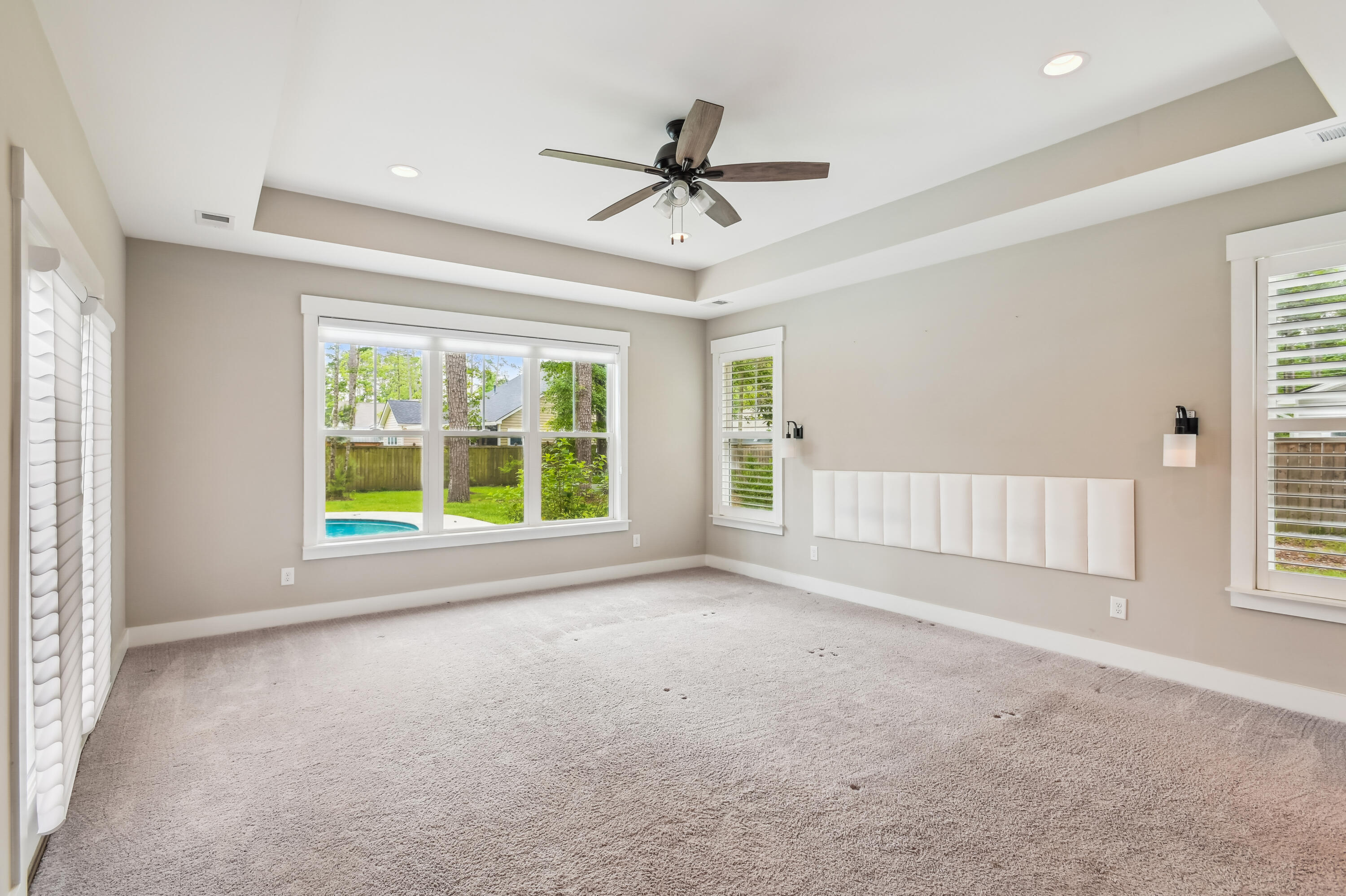 Summerville, South Carolina, 29483, United States, 4 Bedrooms Bedrooms, ,4 BathroomsBathrooms,Residential,For Sale,1897286