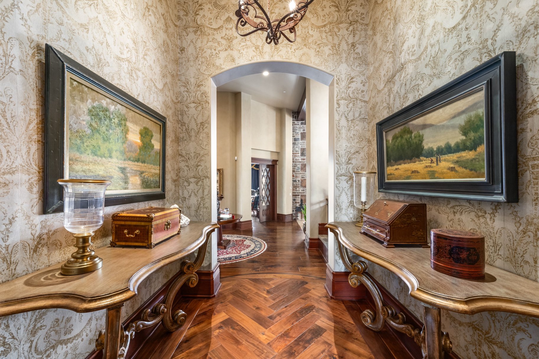  A Legacy Estate Framed by Golf and Ski Views - 物件實景