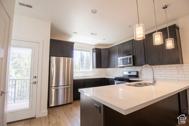 Millcreek, Utah, 84124, United States, 3 Bedrooms Bedrooms, ,4 BathroomsBathrooms,Residential,For Sale,1836337