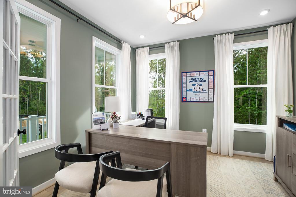 Fredericksburg, Virginia, 22408, United States, 4 Bedrooms Bedrooms, ,3 BathroomsBathrooms,Residential,For Sale,1849944