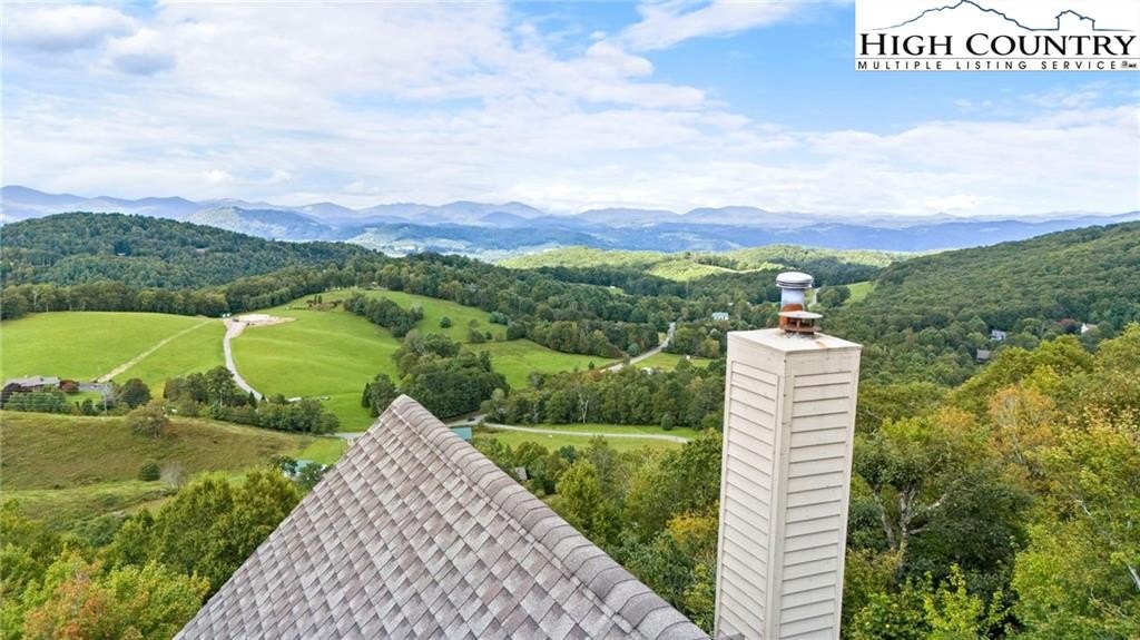Boone, North Carolina, 28607, United States, 3 Bedrooms Bedrooms, ,3 BathroomsBathrooms,Residential,For Sale,1941298
