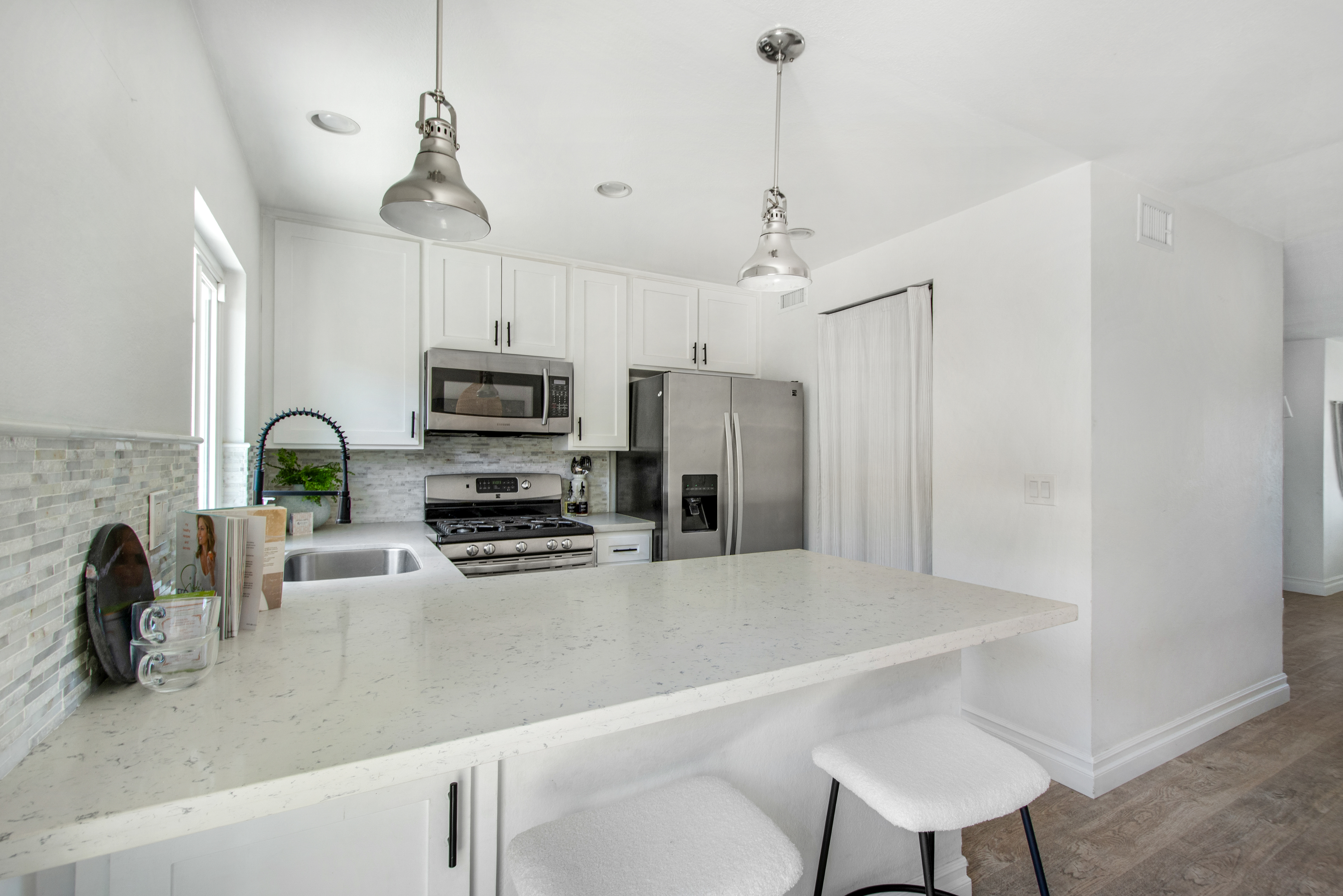  19 Seabird Court, Newport Beach, CA 92663 - 物件實景
