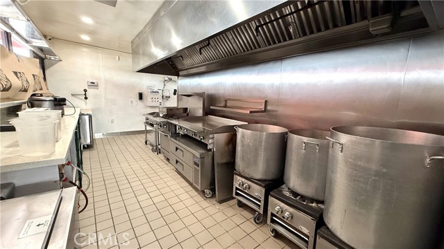 South Gate, California, 90280, United States, ,Residential,For Sale,1985741