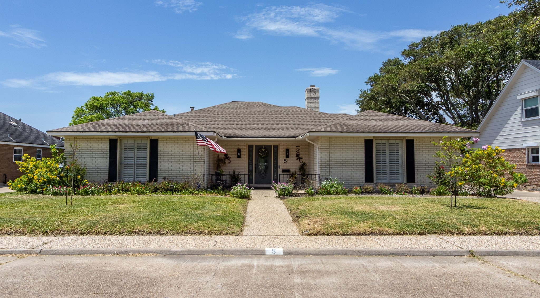 Colony Park Cir, Galveston, TX 77551