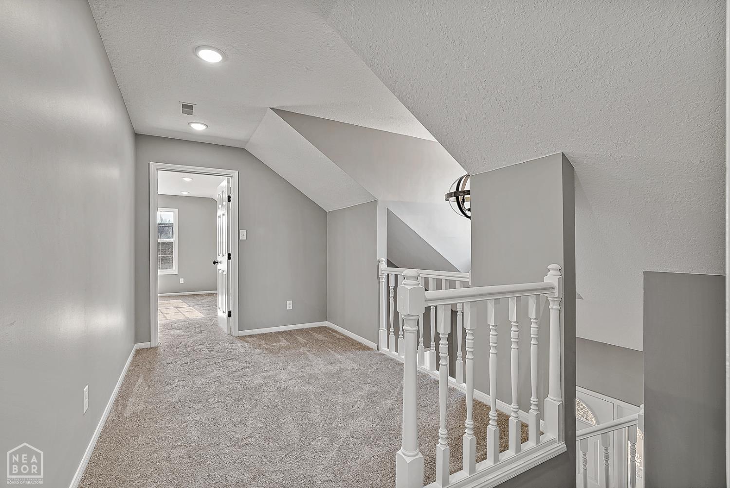 Paragould, Arkansas, 72450, United States, 4 Bedrooms Bedrooms, ,4 BathroomsBathrooms,Residential,For Sale,2009087