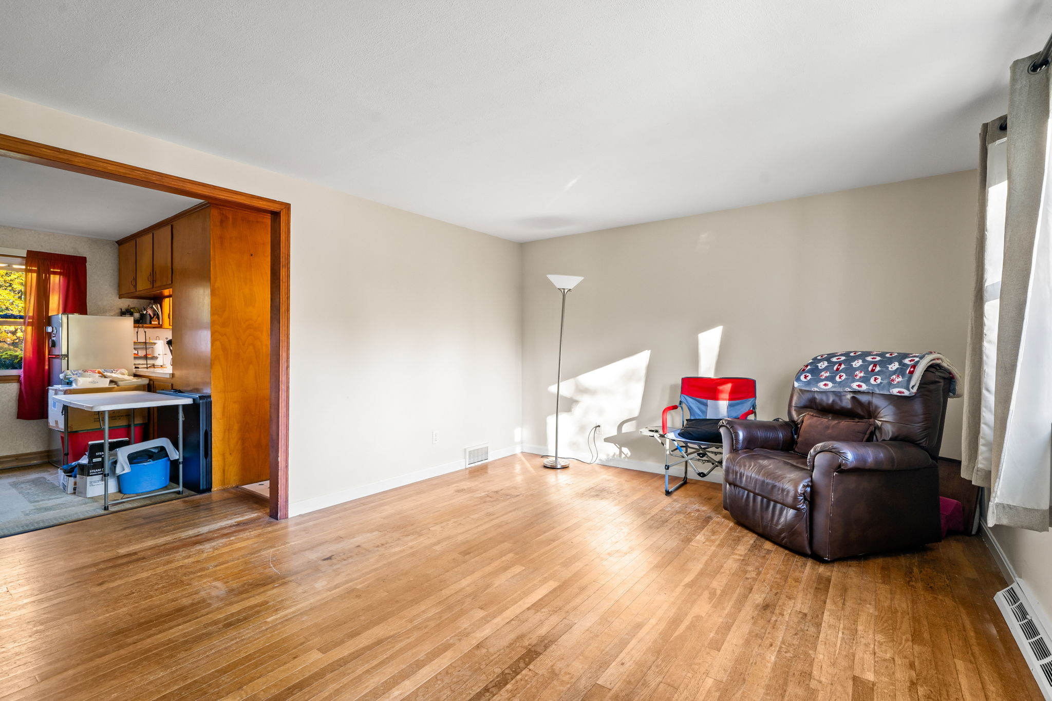  21 Chisholm Road, Kingston, NH, 03848 - 物件實景