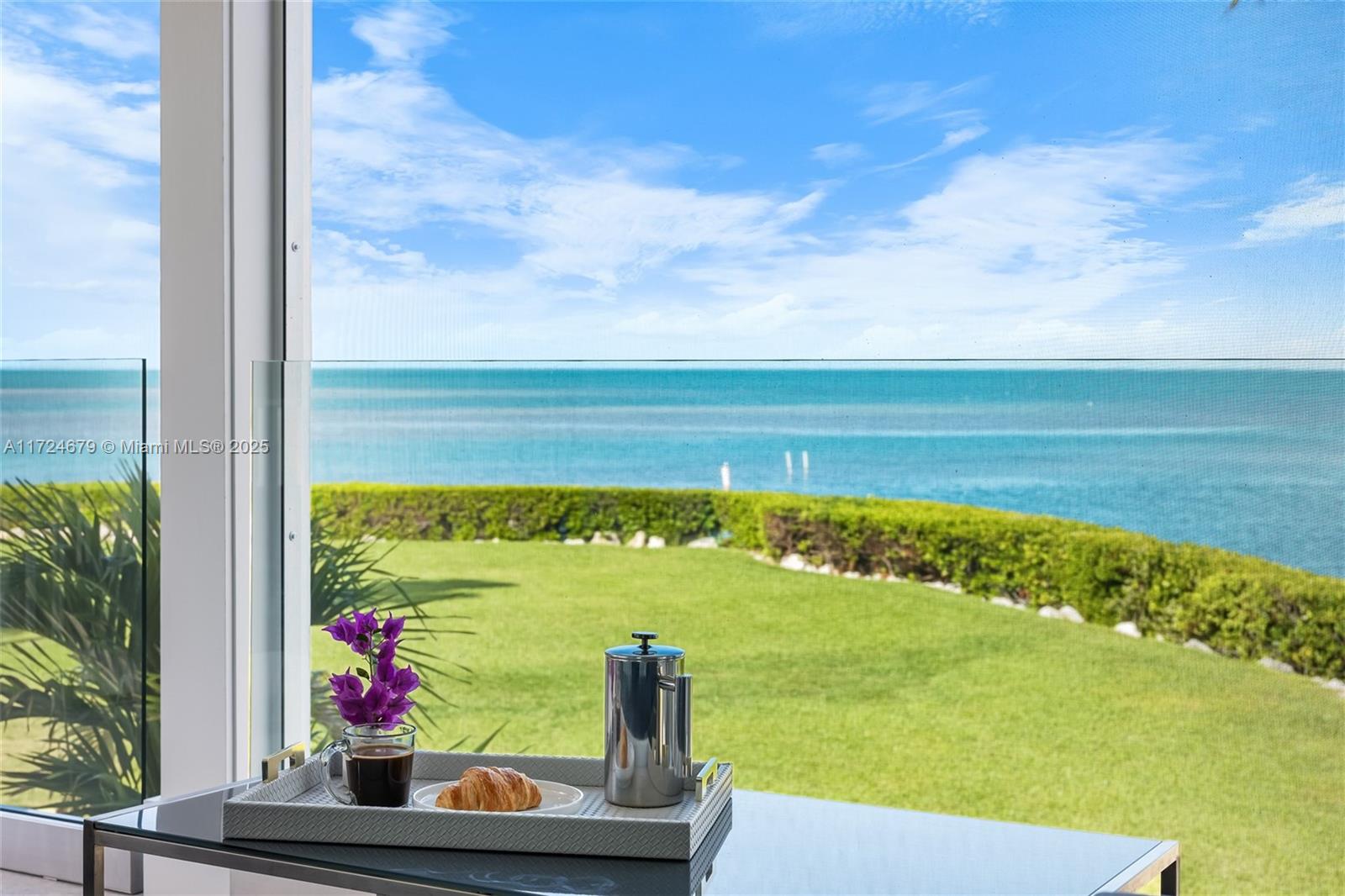 Islamorada, Florida, 33036, United States, 6 Bedrooms Bedrooms, ,4 BathroomsBathrooms,Residential,For Sale,1932543