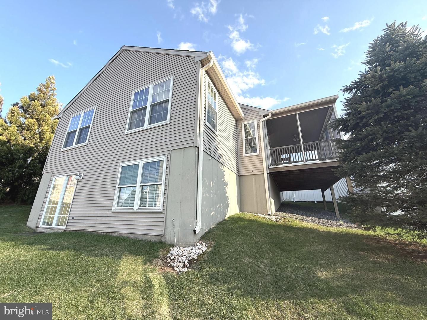 Glen Mills, Pennsylvania, 19342, United States, 3 Bedrooms Bedrooms, ,4 BathroomsBathrooms,Residential,For Sale,2048975
