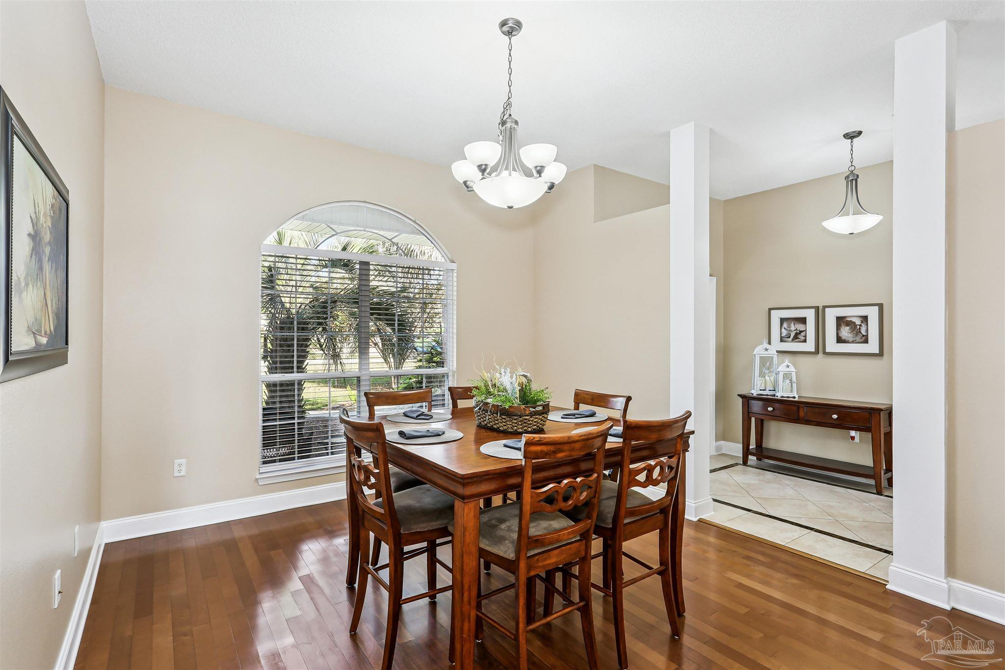 Pensacola, Florida, 32507, United States, 4 Bedrooms Bedrooms, ,2 BathroomsBathrooms,Residential,For Sale,1997385