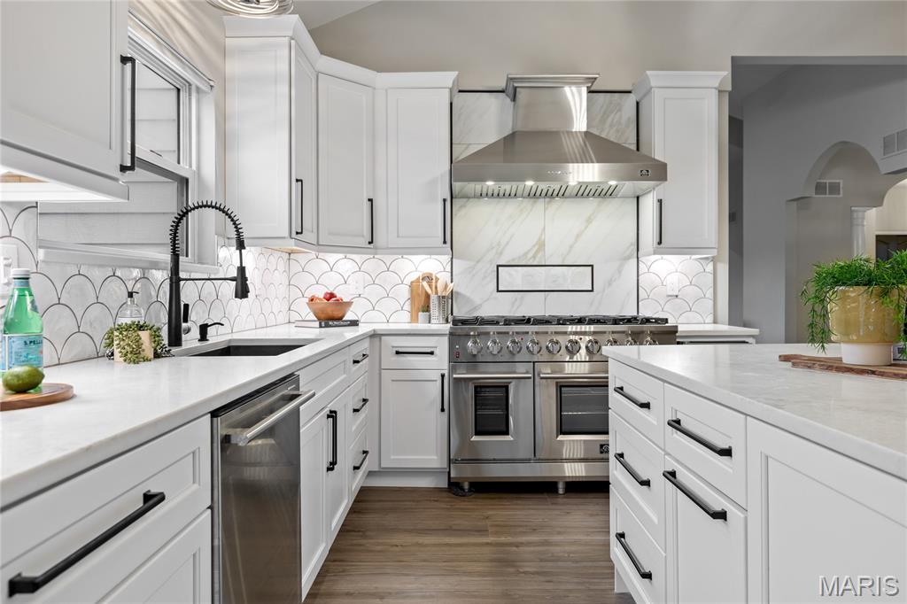 Weldon Spring, Missouri, 63304, United States, 3 Bedrooms Bedrooms, ,3 BathroomsBathrooms,Residential,For Sale,1989654