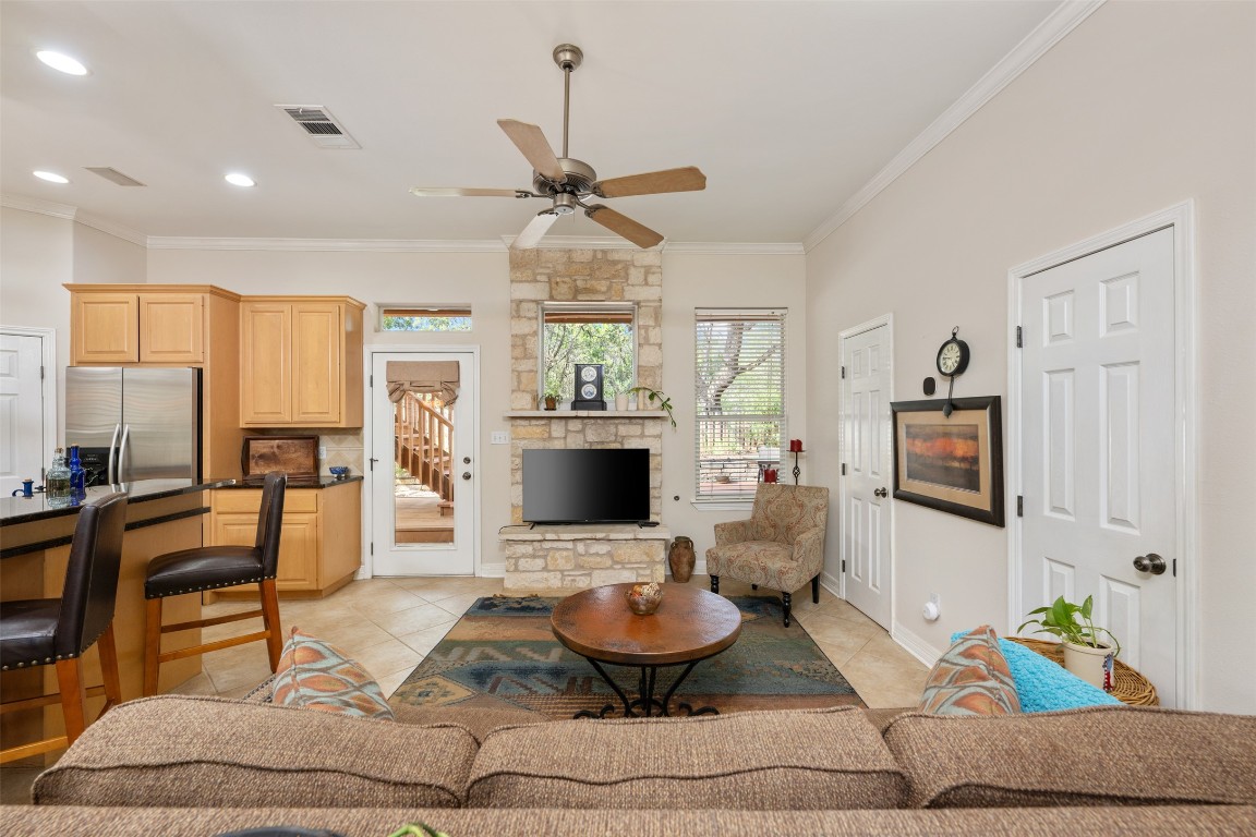 Austin, Texas, 78732, United States, 3 Bedrooms Bedrooms, ,3 BathroomsBathrooms,Residential,For Sale,1752781