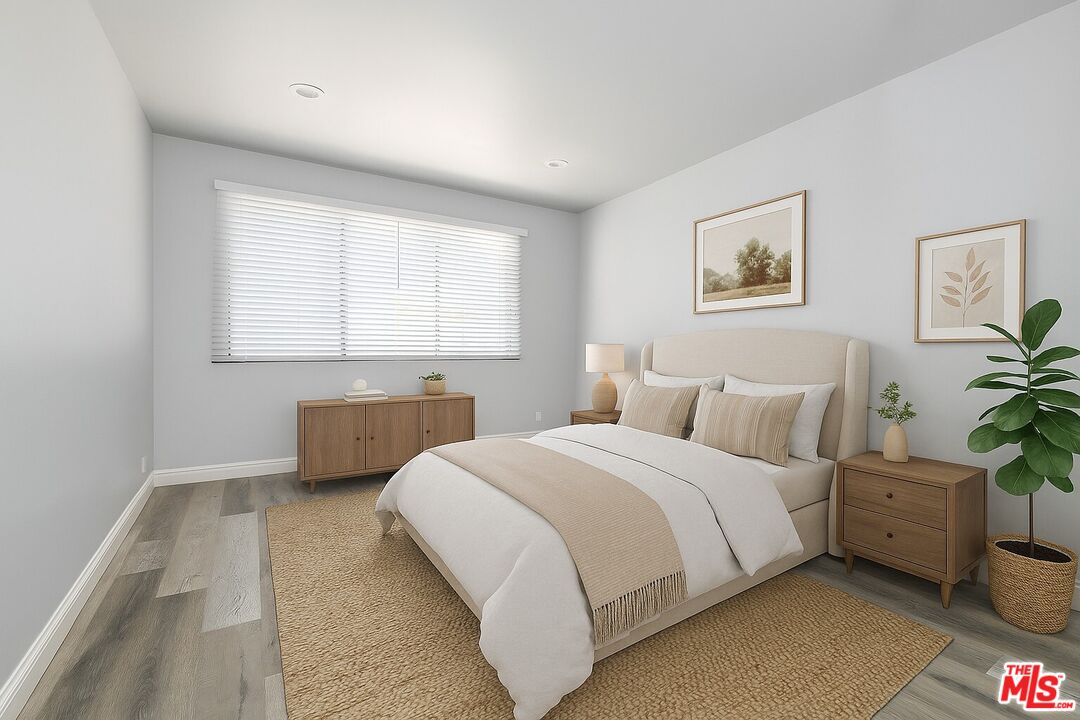Los Angeles, California, 90024, United States, 2 Bedrooms Bedrooms, ,2 BathroomsBathrooms,Residential,For Sale,1908250