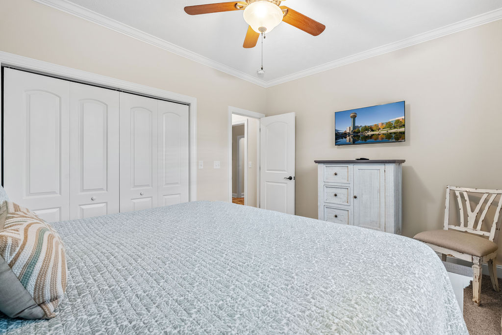 Sevierville, Tennessee, 37876, United States, 3 Bedrooms Bedrooms, ,2 BathroomsBathrooms,Residential,For Sale,2012111