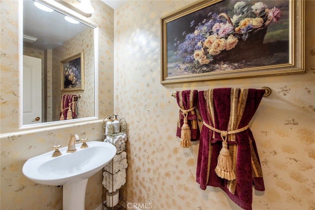 Irvine, California, 92620, United States, 4 Bedrooms Bedrooms, ,4 BathroomsBathrooms,Residential,For Sale,1880608