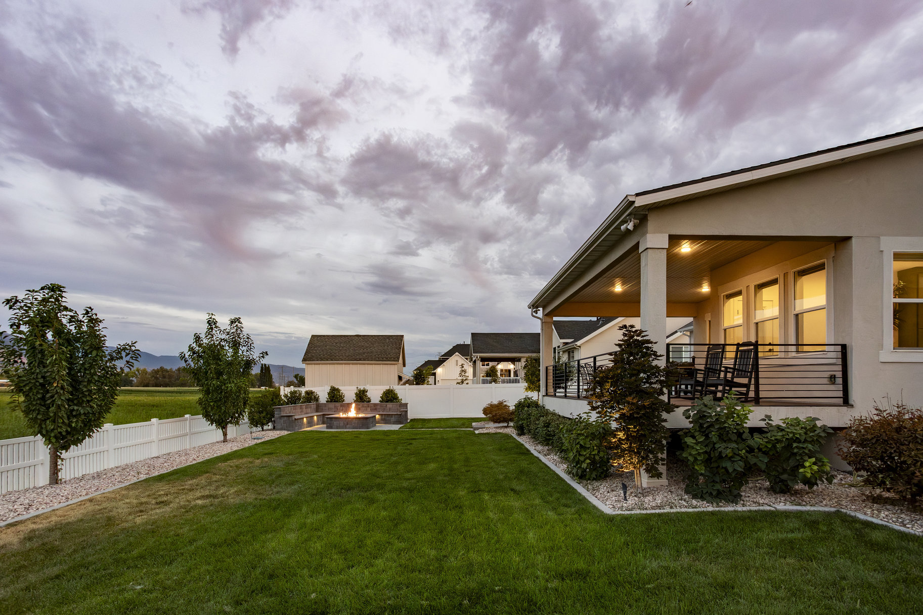  Modern Farmhouse Charm in Farmington - 物件實景