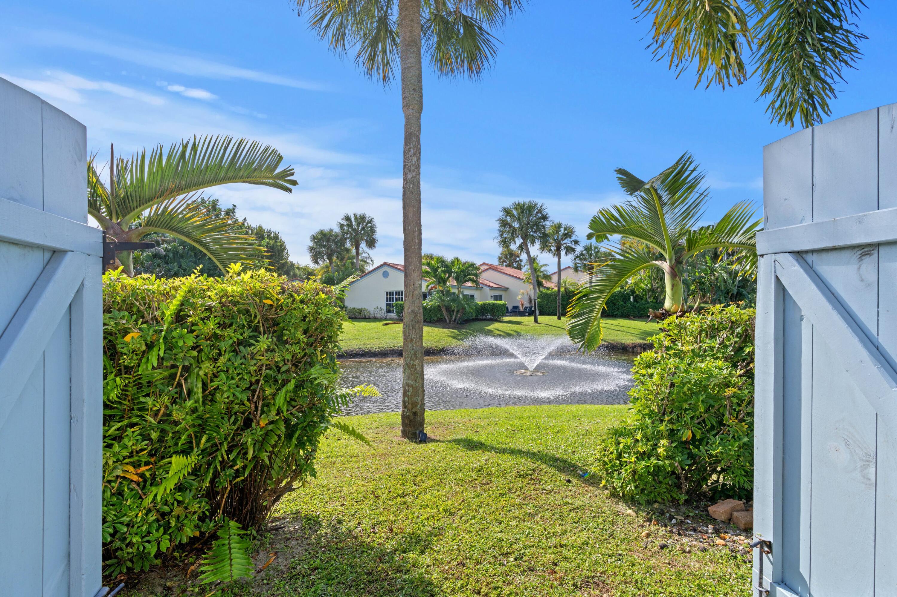  2211 Las Casitas Drive - 物件實景