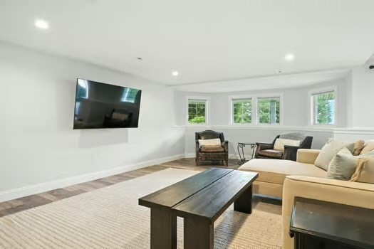 Duxbury, Massachusetts, 02332, United States, 6 Bedrooms Bedrooms, ,6 BathroomsBathrooms,Residential,For Sale,1865931
