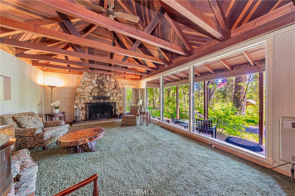 Fish Camp, California, 93623, United States, 5 Bedrooms Bedrooms, ,2 BathroomsBathrooms,Residential,For Sale,1881332