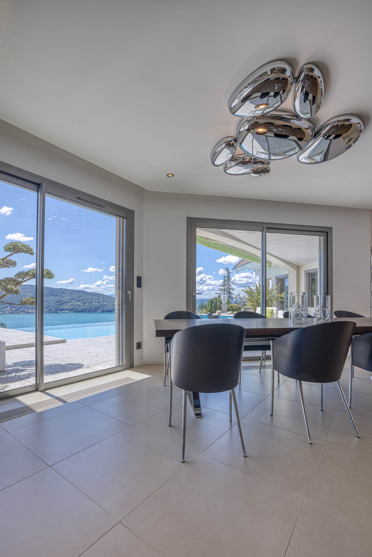  An exceptional property with panoramic view over Lake Annecy - 物件實景