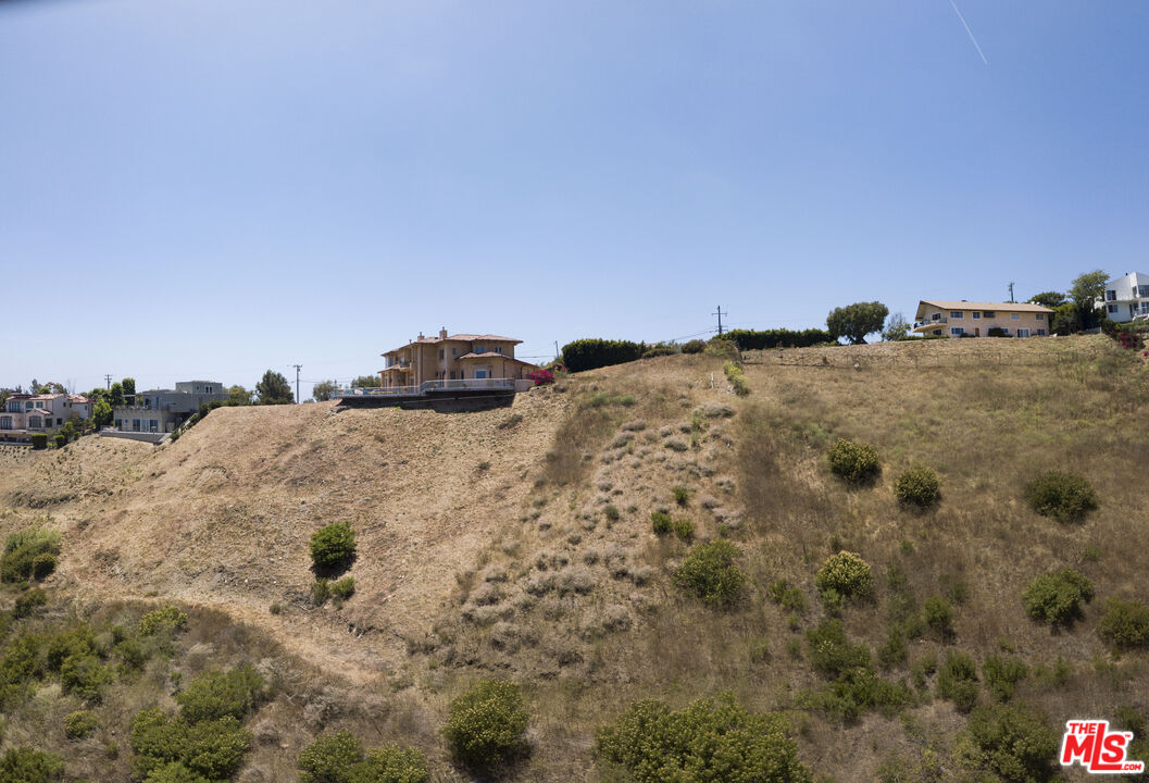Malibu, California, 90265, United States, ,Land,For Sale,1891024