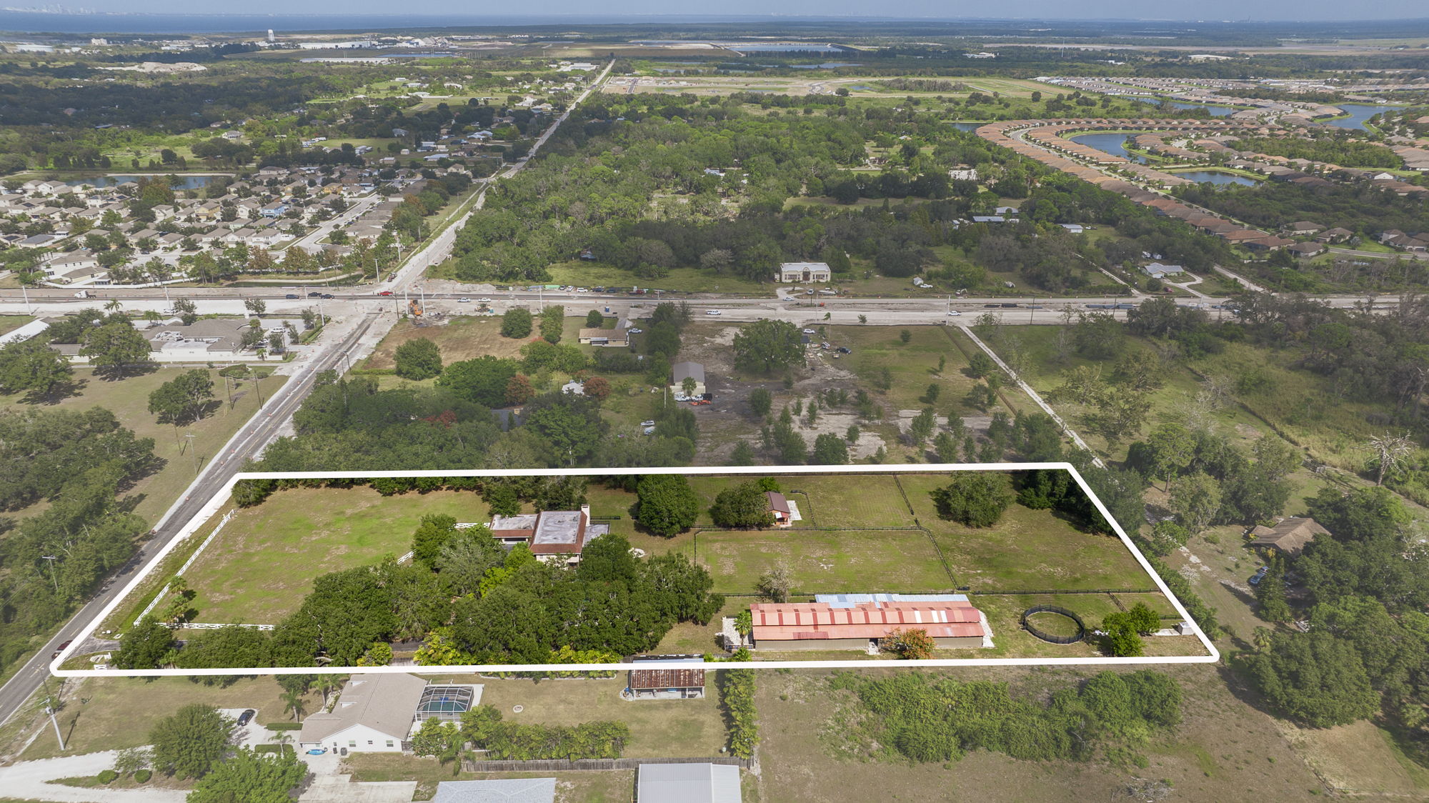 Palmetto, Florida, 34221, United States, 5 Bedrooms Bedrooms, ,4 BathroomsBathrooms,Residential,For Sale,1921911