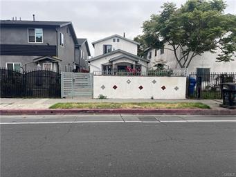 Los Angeles, California, 90061, United States, 4 Bedrooms Bedrooms, ,3 BathroomsBathrooms,Residential,For Sale,1944848