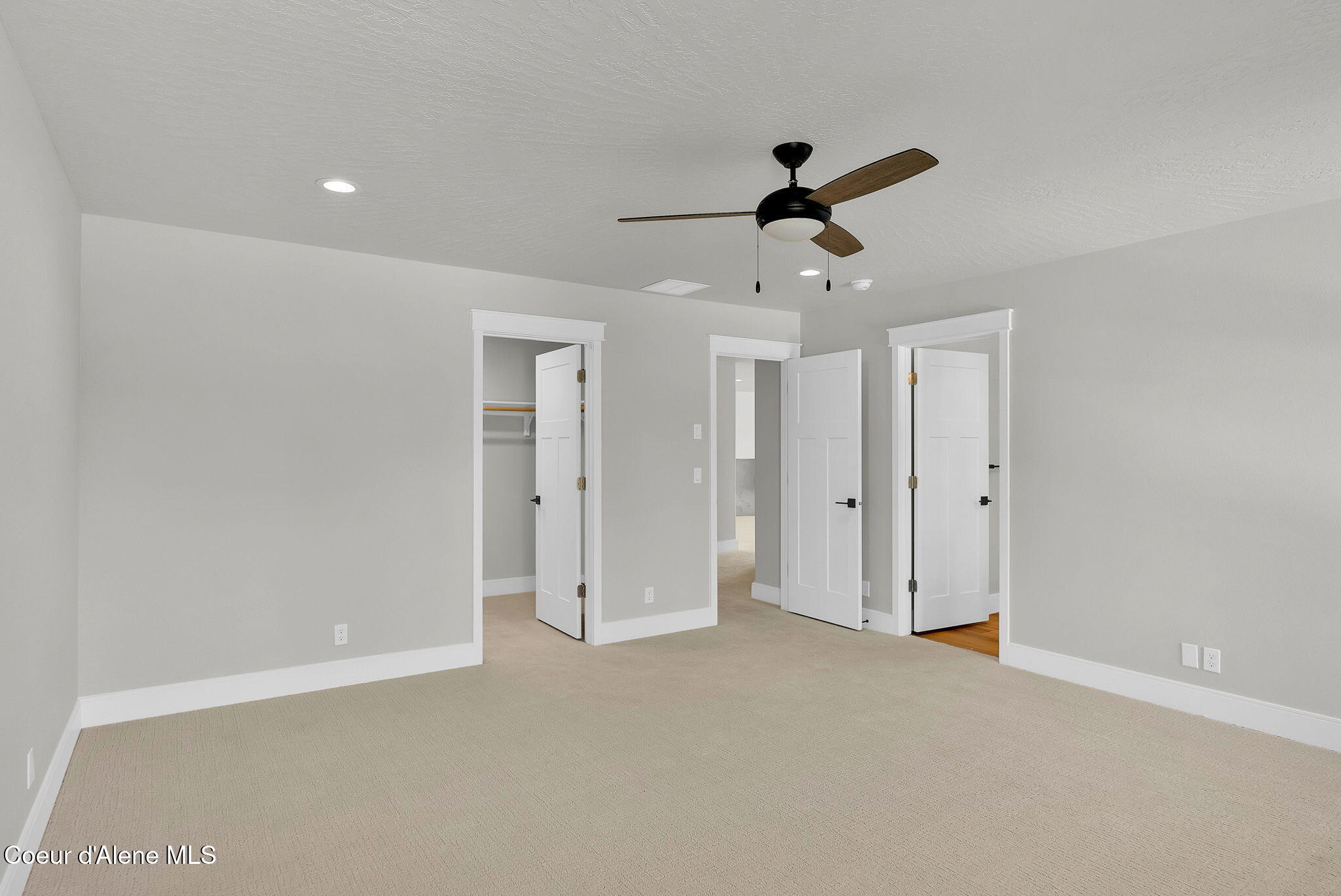 Rathdrum, Idaho, 83858, United States, 4 Bedrooms Bedrooms, ,2 BathroomsBathrooms,Residential,For Sale,1998808