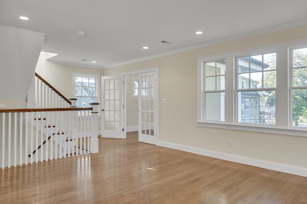 Brookline, Massachusetts, 02445, United States, 10 Bedrooms Bedrooms, ,4 BathroomsBathrooms,Residential,For Sale,1911377