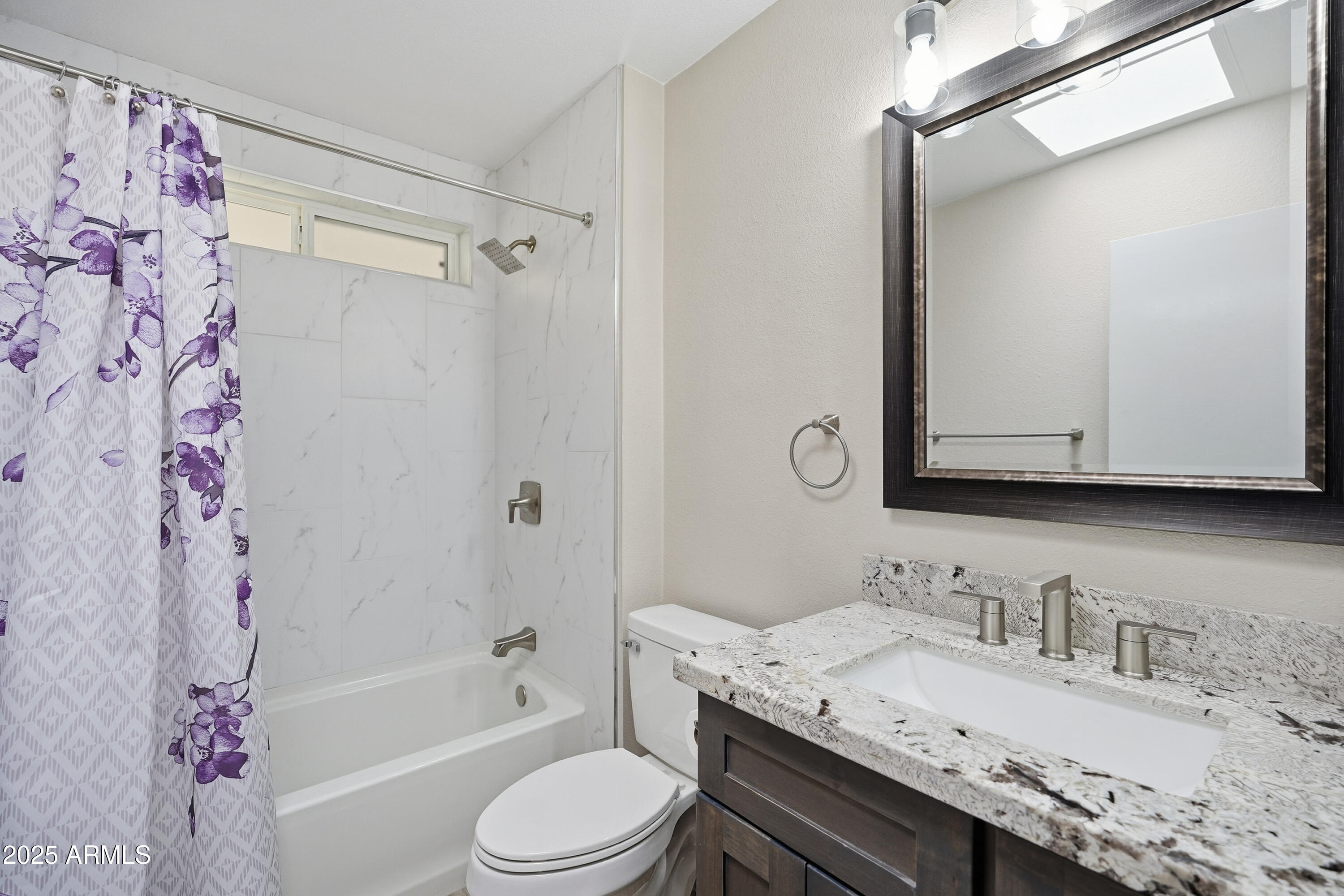 Sun City, Arizona, 85351, United States, 4 Bedrooms Bedrooms, ,2 BathroomsBathrooms,Residential,For Sale,1998355