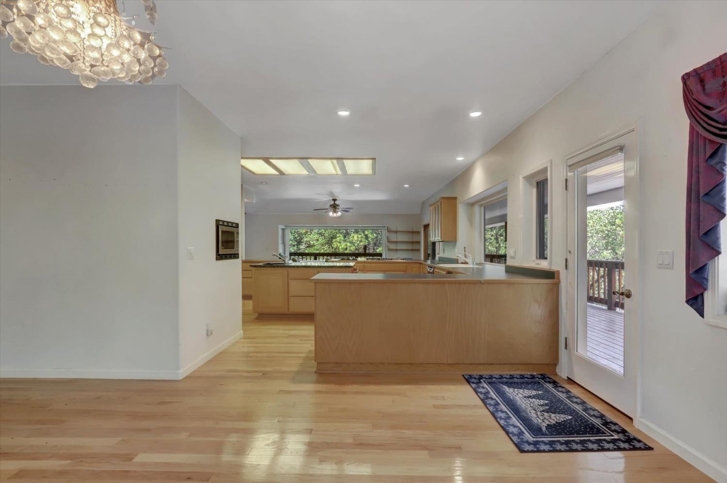 Penn Valley, California, 95946, United States, 3 Bedrooms Bedrooms, ,4 BathroomsBathrooms,Residential,For Sale,1798374