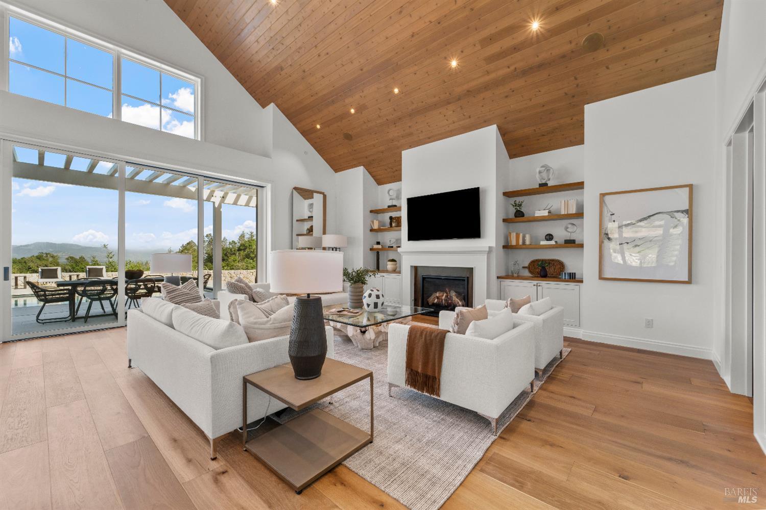 St. Helena, California, 94574, United States, 4 Bedrooms Bedrooms, ,5 BathroomsBathrooms,Residential,For Sale,1942267