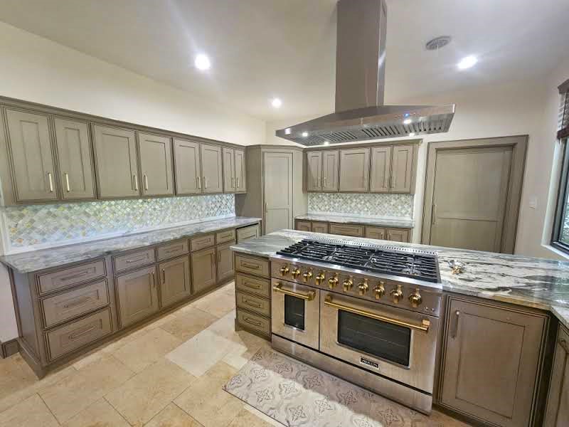 Carlsbad, New Mexico, 88220, United States, 5 Bedrooms Bedrooms, ,5 BathroomsBathrooms,Residential,For Sale,1984272