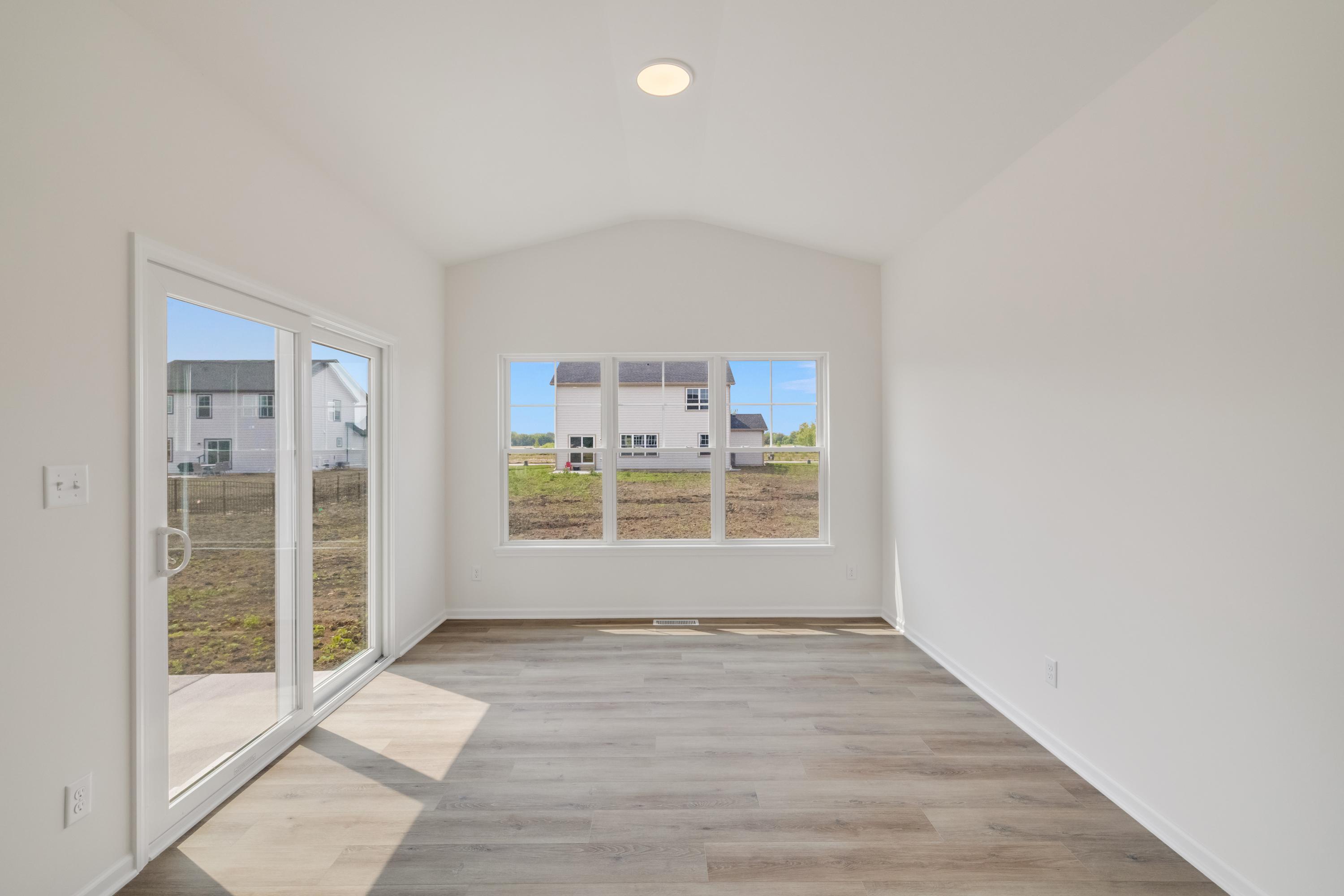 Dyer, Indiana, 46311, United States, 4 Bedrooms Bedrooms, ,2 BathroomsBathrooms,Residential,For Sale,1859711