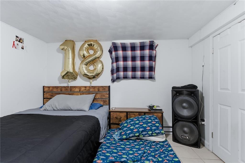 Pawtucket, Rhode Island, 02860, United States, 6 Bedrooms Bedrooms, ,2 BathroomsBathrooms,Residential,For Sale,2040708