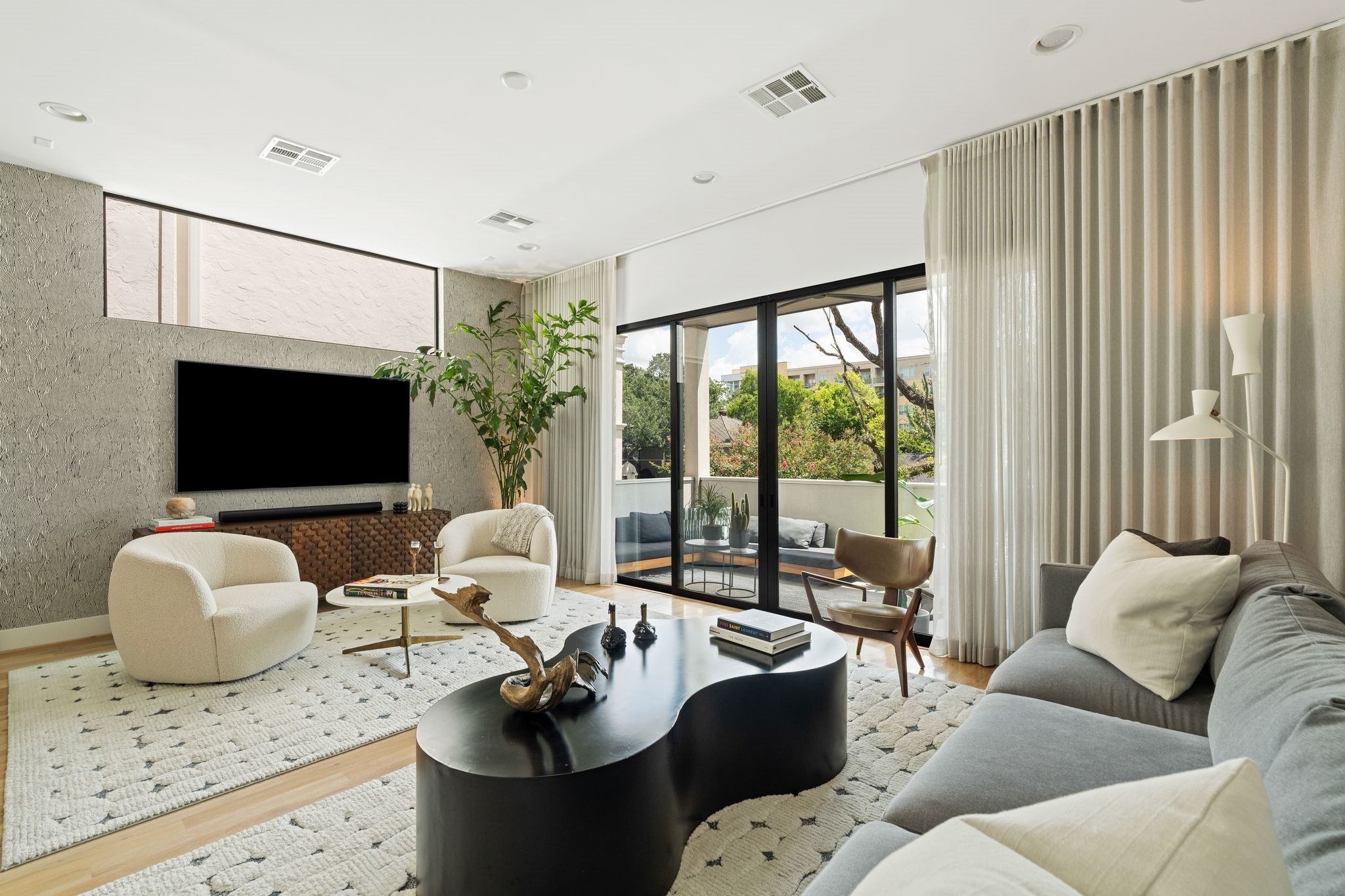  2622 Greenbriar Drive - 物件實景