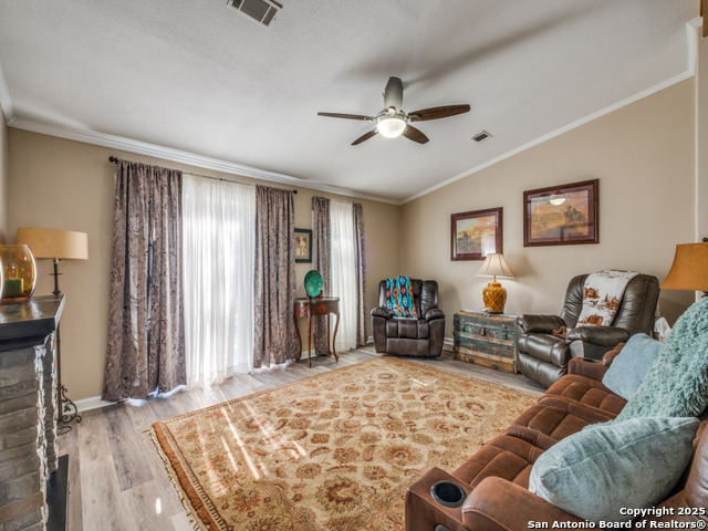 Bandera, Texas, 78003, United States, ,Residential,For Sale,1932665