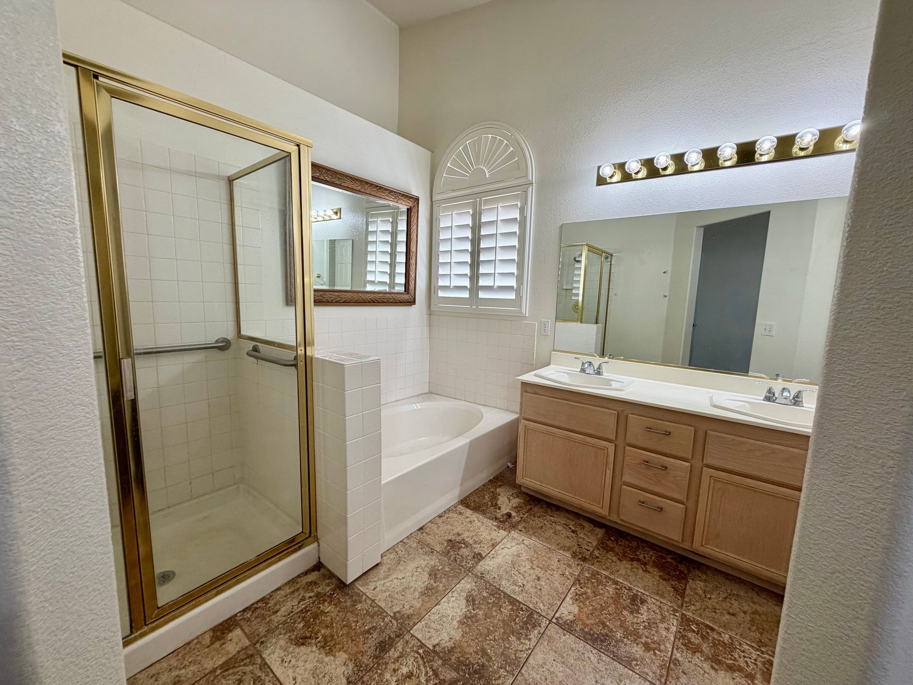  GREAT LOCATION MOVE-IN READY IN SUMMERLIN NORTH - 物件實景