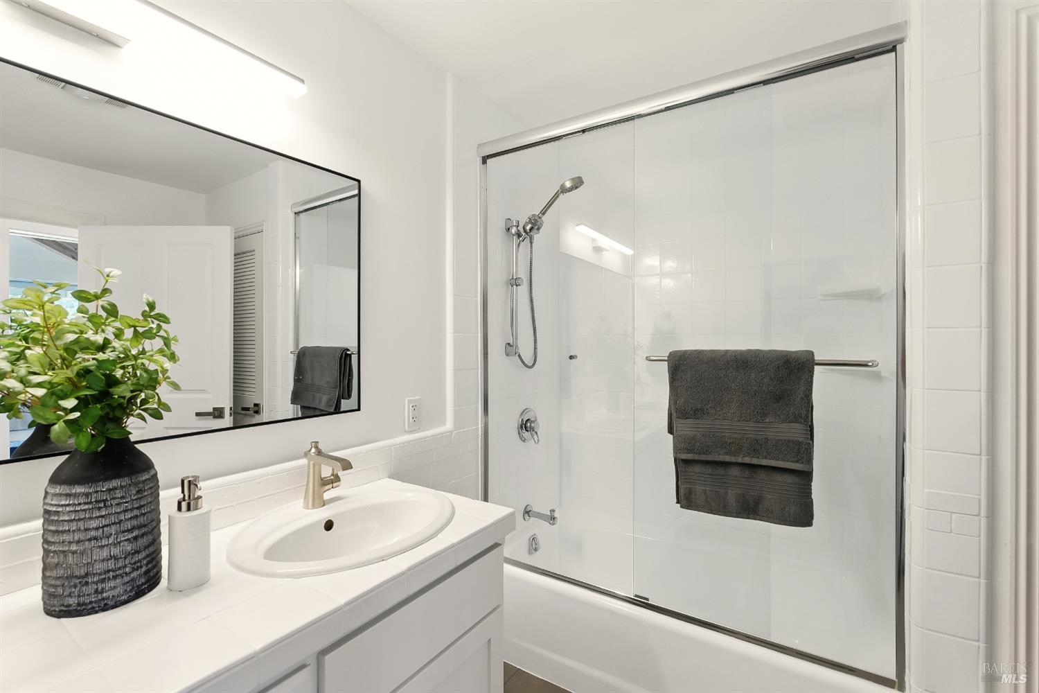 Woodacre, California, 94973, United States, 5 Bedrooms Bedrooms, ,3 BathroomsBathrooms,Residential,For Sale,1838078