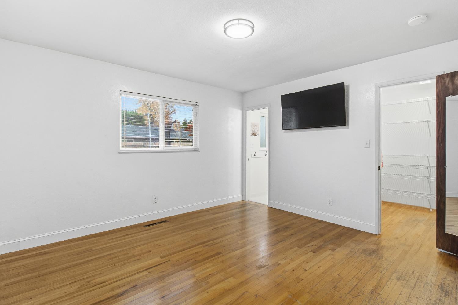 Lodi, California, 95242, United States, 3 Bedrooms Bedrooms, ,3 BathroomsBathrooms,Residential,For Sale,2002974