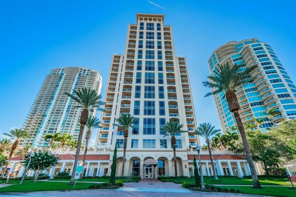 100 Beach Drive NE Unit 1900, St Petersburg, Florida, 33701, United States, 4 Bedrooms Bedrooms, ,6 BathroomsBathrooms,Residential,For Sale,100 Beach Drive NE Unit 1900,1618672
