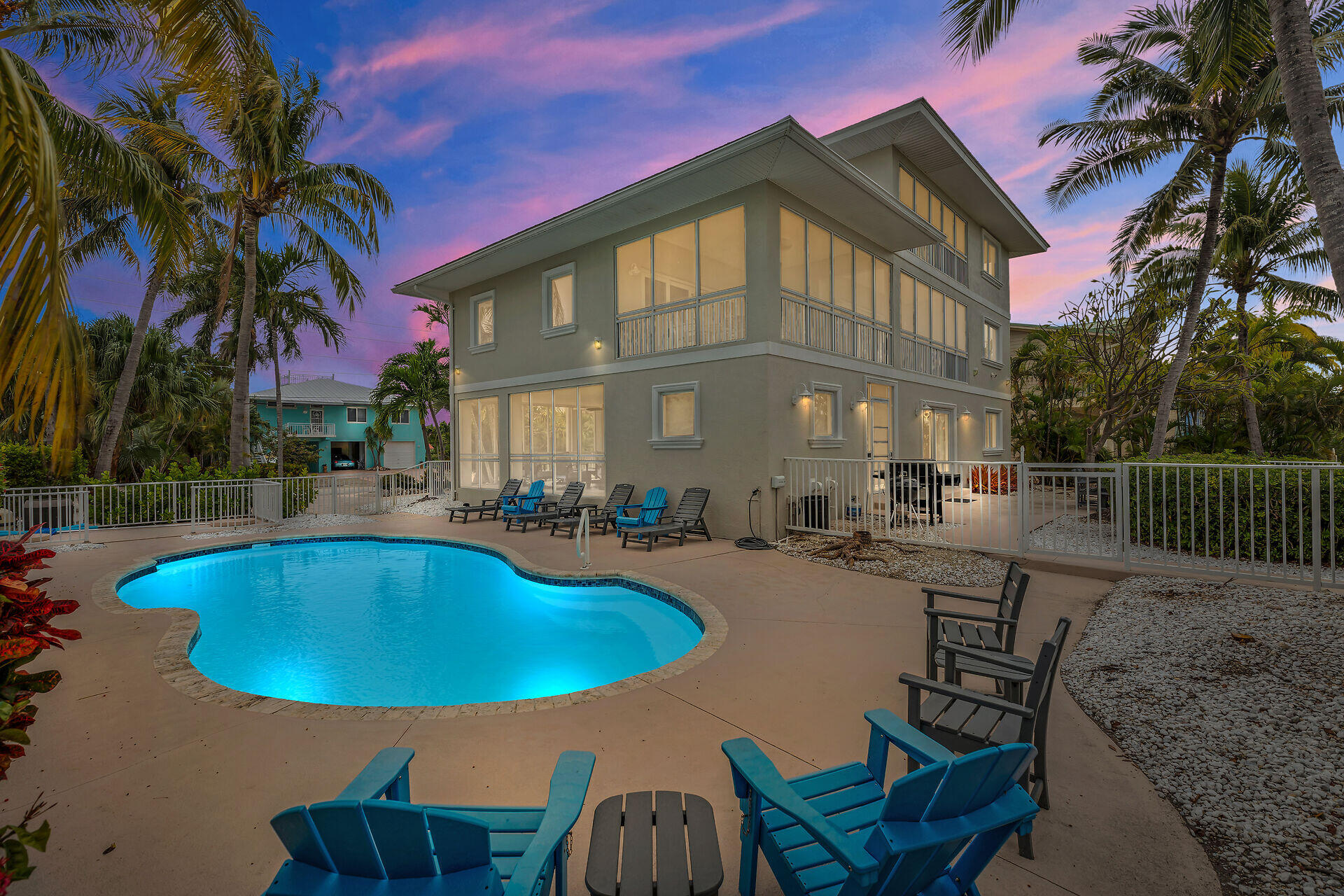 MARATHON, Florida, 33050, United States, 5 Bedrooms Bedrooms, ,3 BathroomsBathrooms,Residential,For Sale,1691478