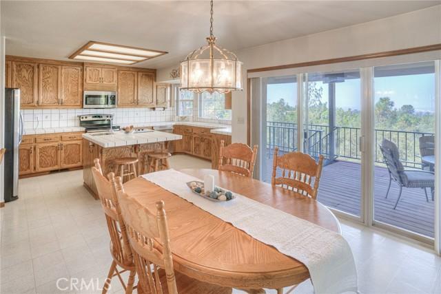 Oroville, California, 95966, United States, 3 Bedrooms Bedrooms, ,3 BathroomsBathrooms,Residential,For Sale,1927814