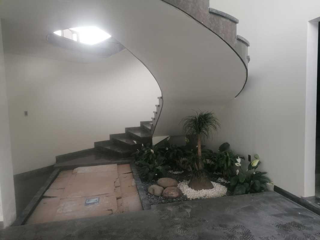 Mandarinas, Atizapán de Zaragoza, Estado de México, 52938, Mexico, 4 Bedrooms Bedrooms, ,5 BathroomsBathrooms,Residential,For Sale,Mandarinas,1443737