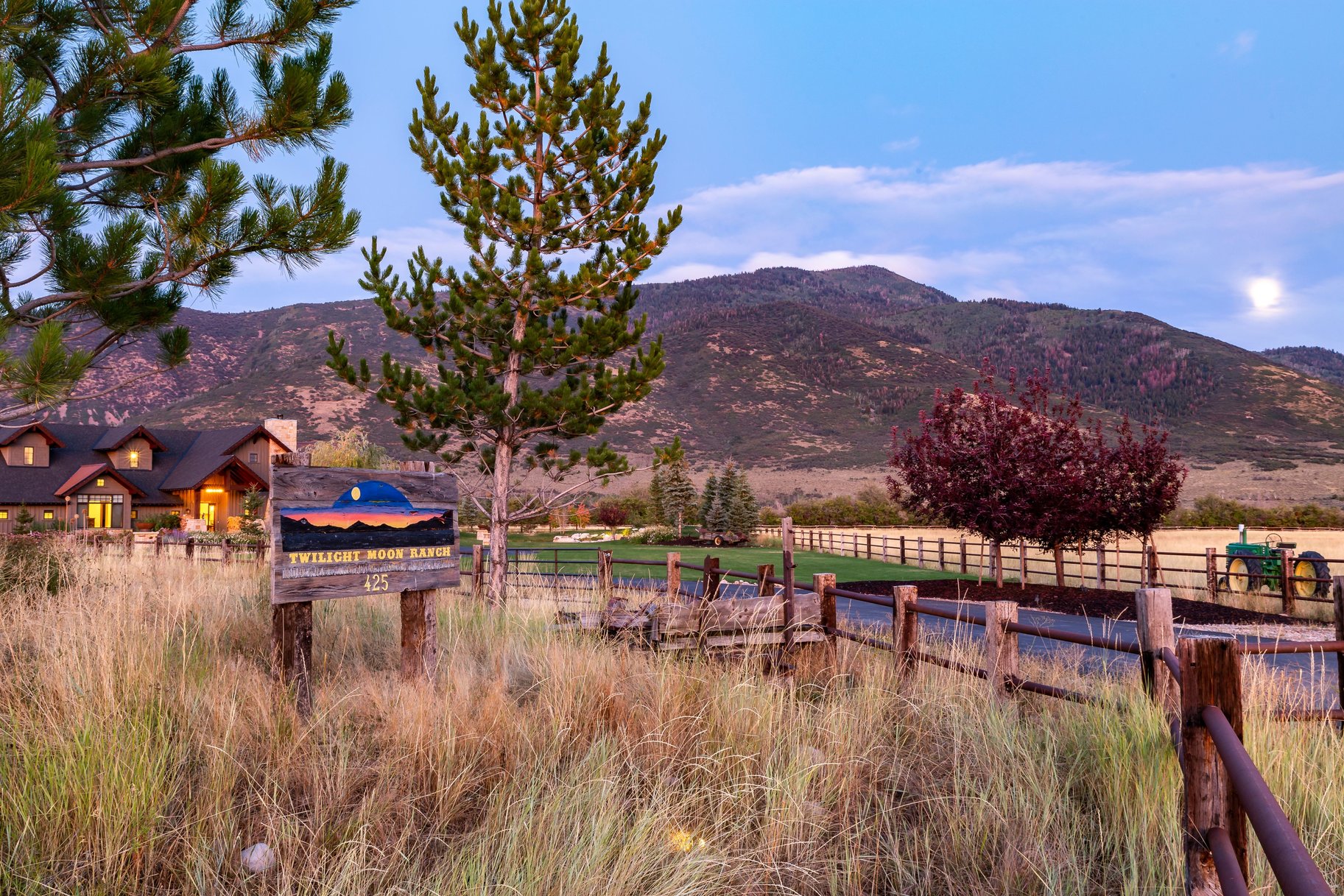  Twilight Moon Ranch on 8 Acres - 物件實景