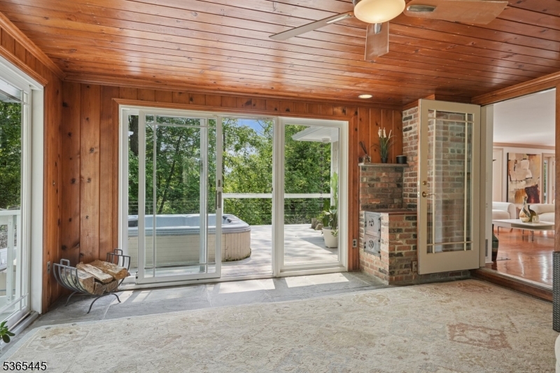 Kinnelon Boro, New Jersey, 07405-2443, United States, 4 Bedrooms Bedrooms, ,3 BathroomsBathrooms,Residential,For Sale,1861963