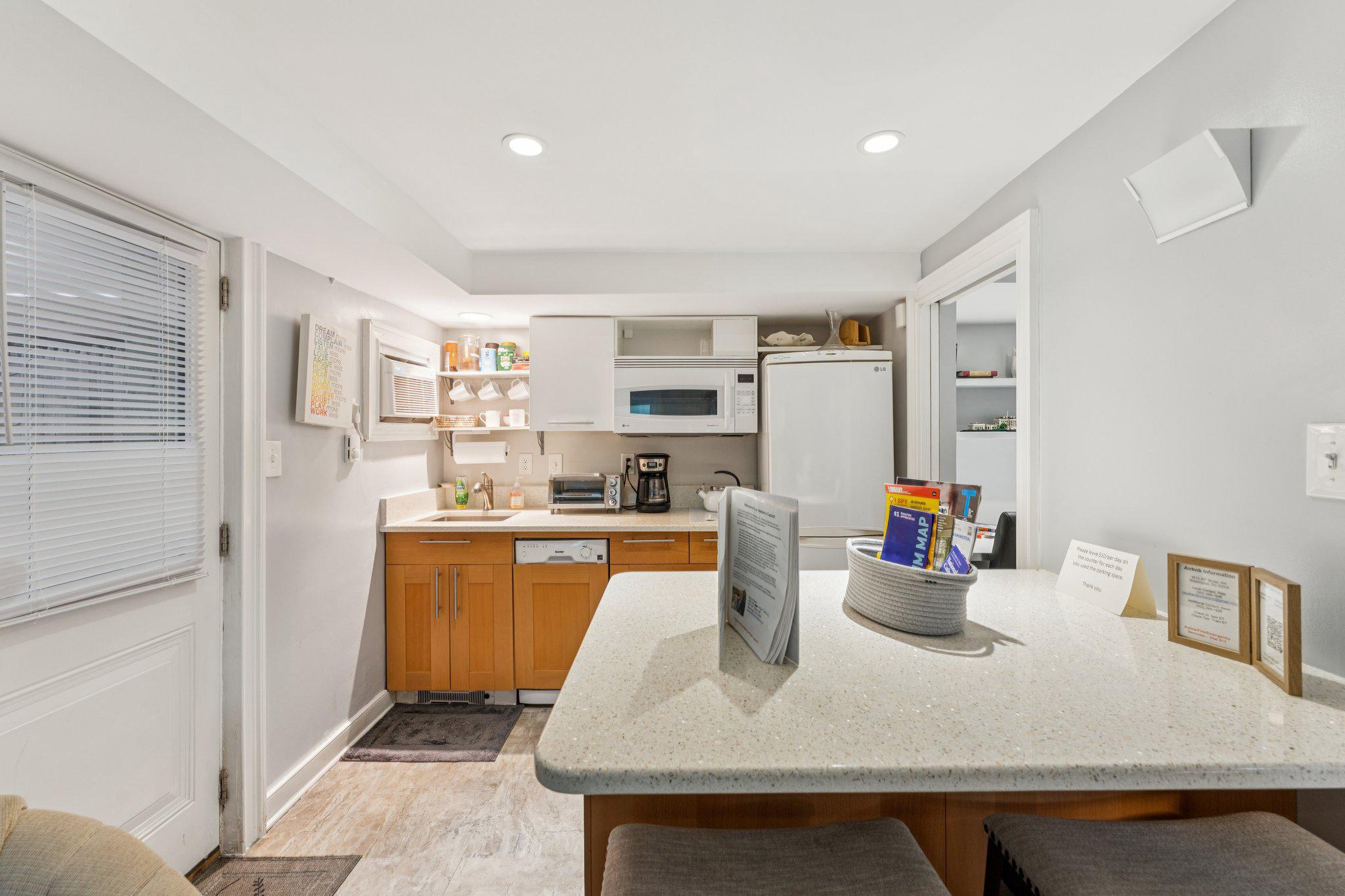  3512 30th Street NW, Washington, DC, 20008 - 物件實景