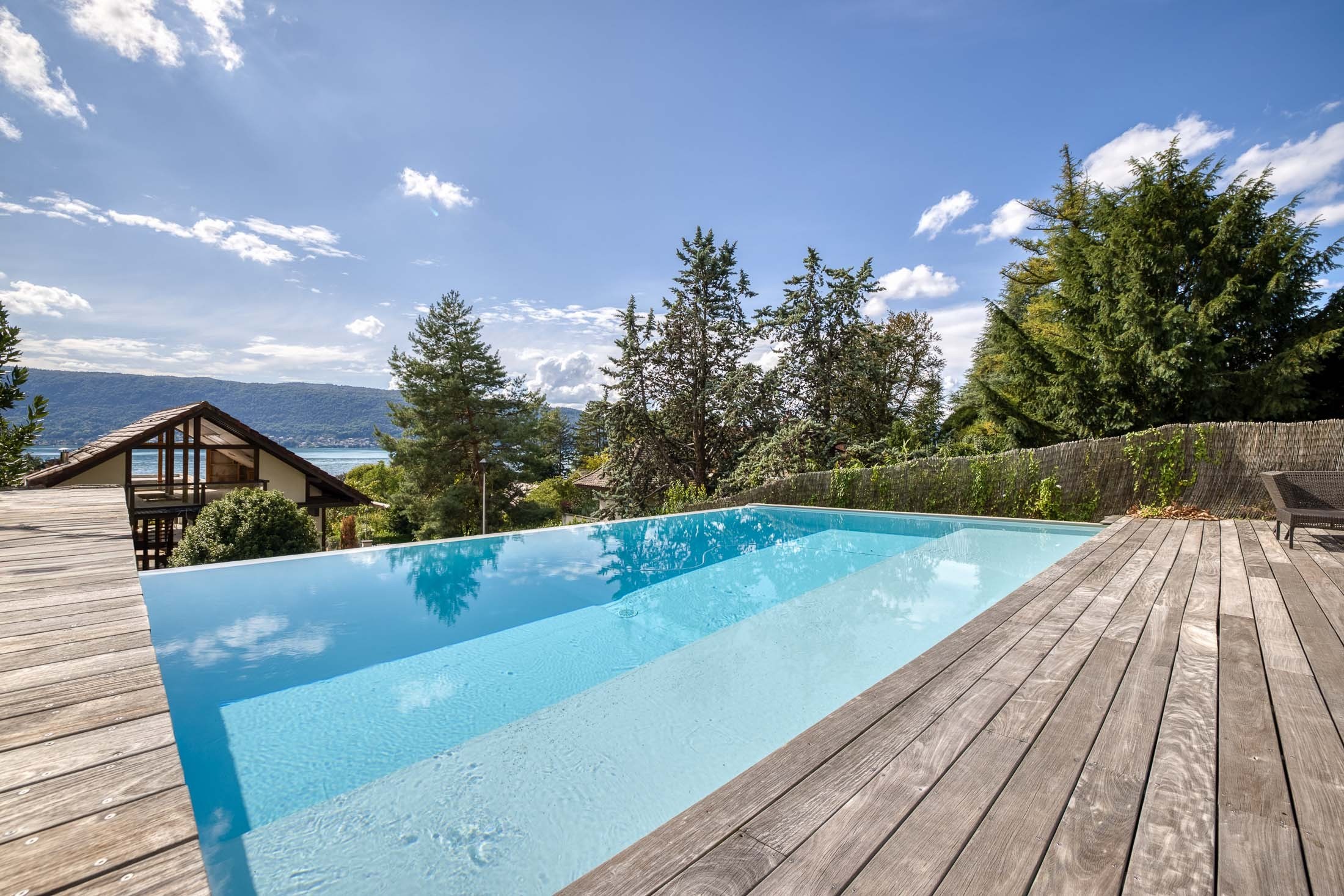  Exceptional flat with panoramic views of the lake - 物件實景
